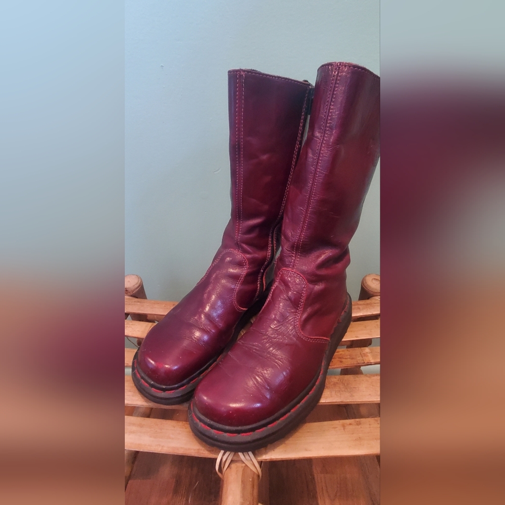 Dr Martens VINTAGE Red Leather Boots